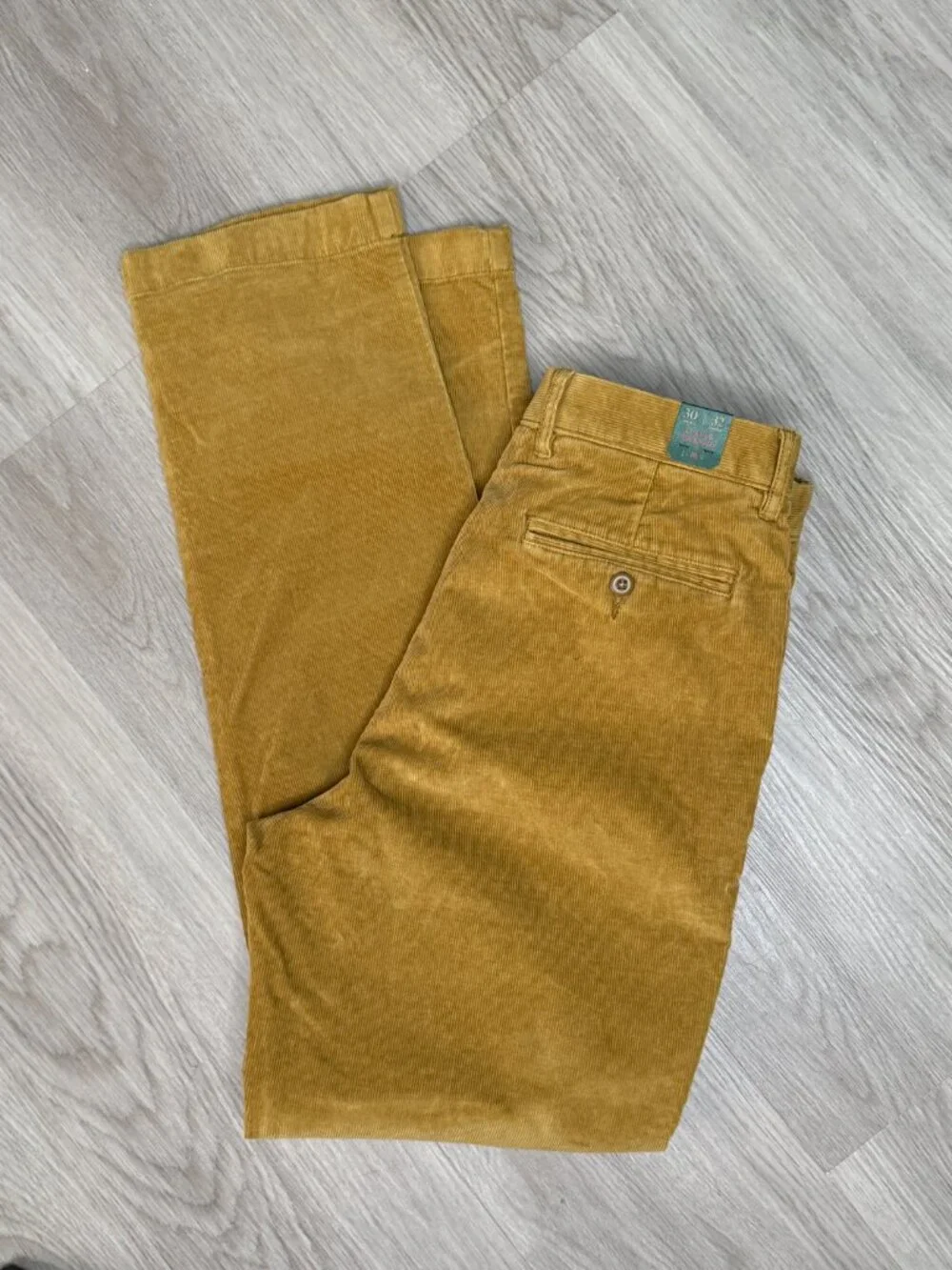 J. Crew Broken-in Straight pant in stretch corduroy NWT